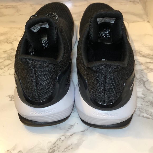 Adidas - Picture 7 of 8